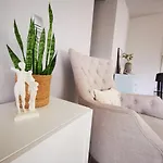 Stylish Close To Marina Apartamento *