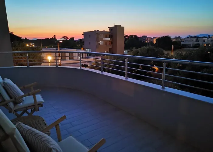 Stylish Close To Marina Apartment *