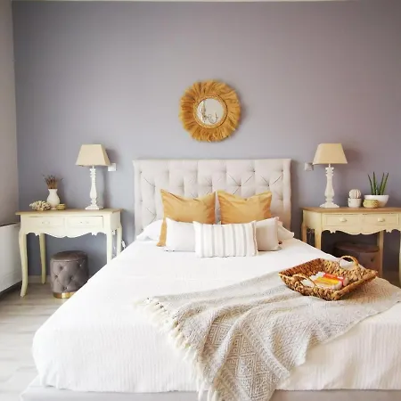 Stylish Close To Marina *