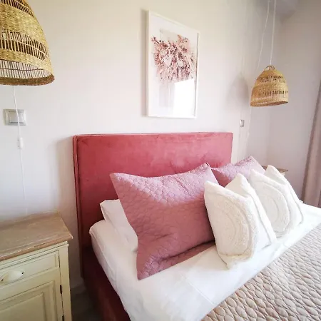 Stylish Close To Marina Daire