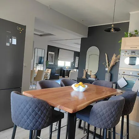 Apartament Stylish Close To Marina *